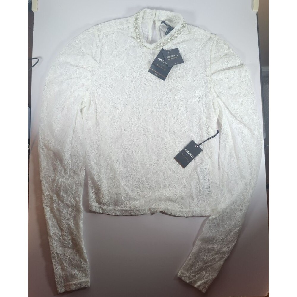 Forever 21 Contemporary Blouse Top Lace Knit Ivory Size M Pearl Beads NWT Floral